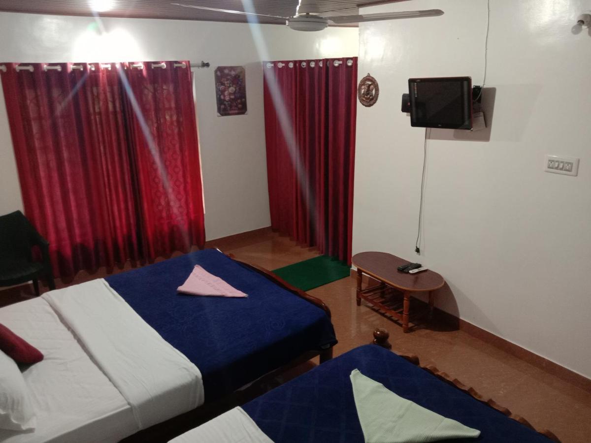 Shivalaya Homestay, Madikeri Siddāpur Dış mekan fotoğraf