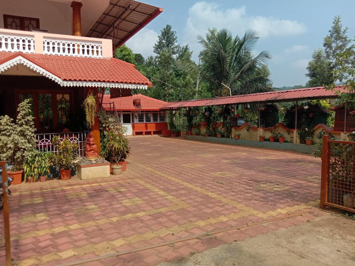 Shivalaya Homestay, Madikeri Siddāpur Dış mekan fotoğraf