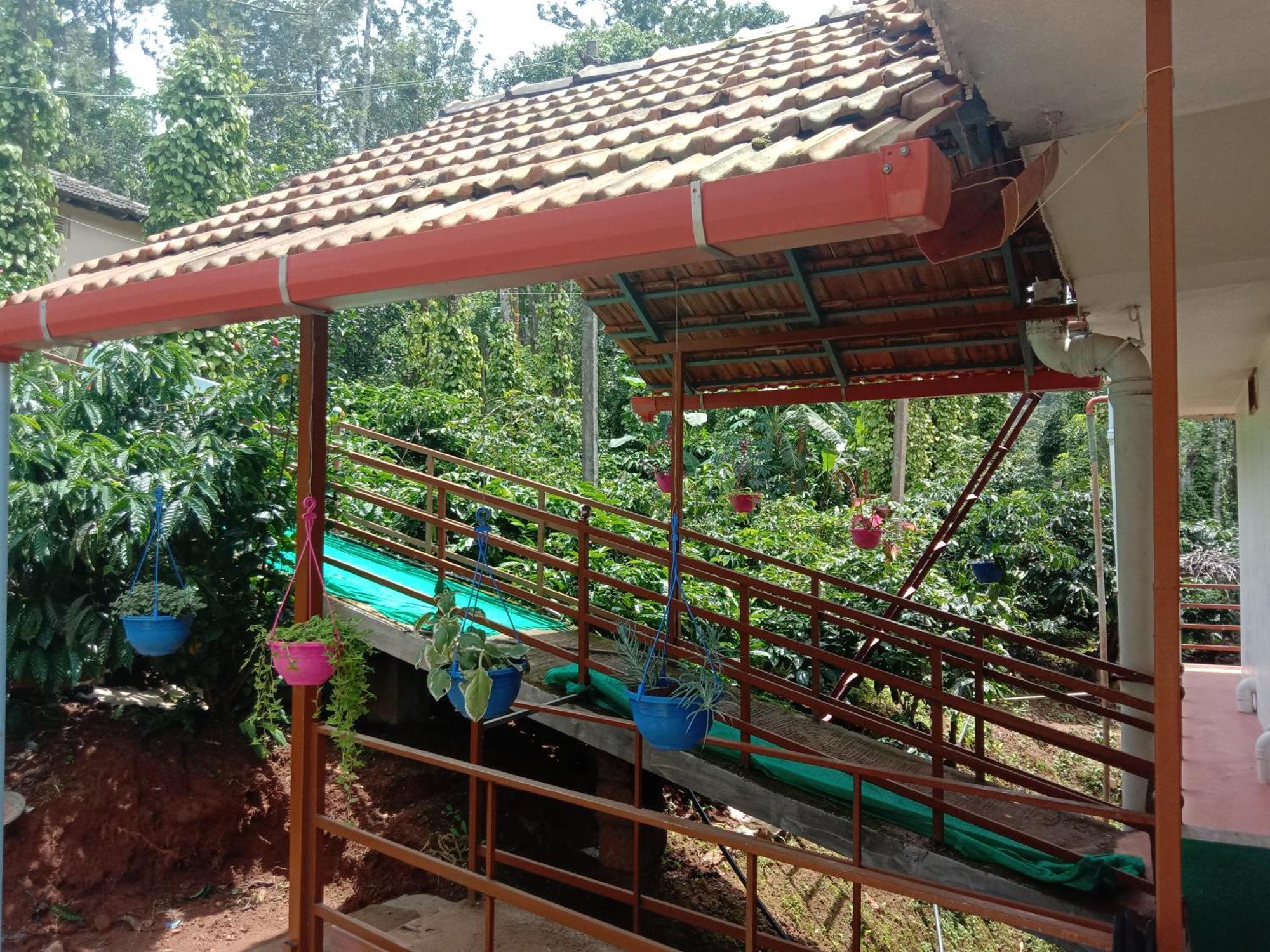 Shivalaya Homestay, Madikeri Siddāpur Dış mekan fotoğraf