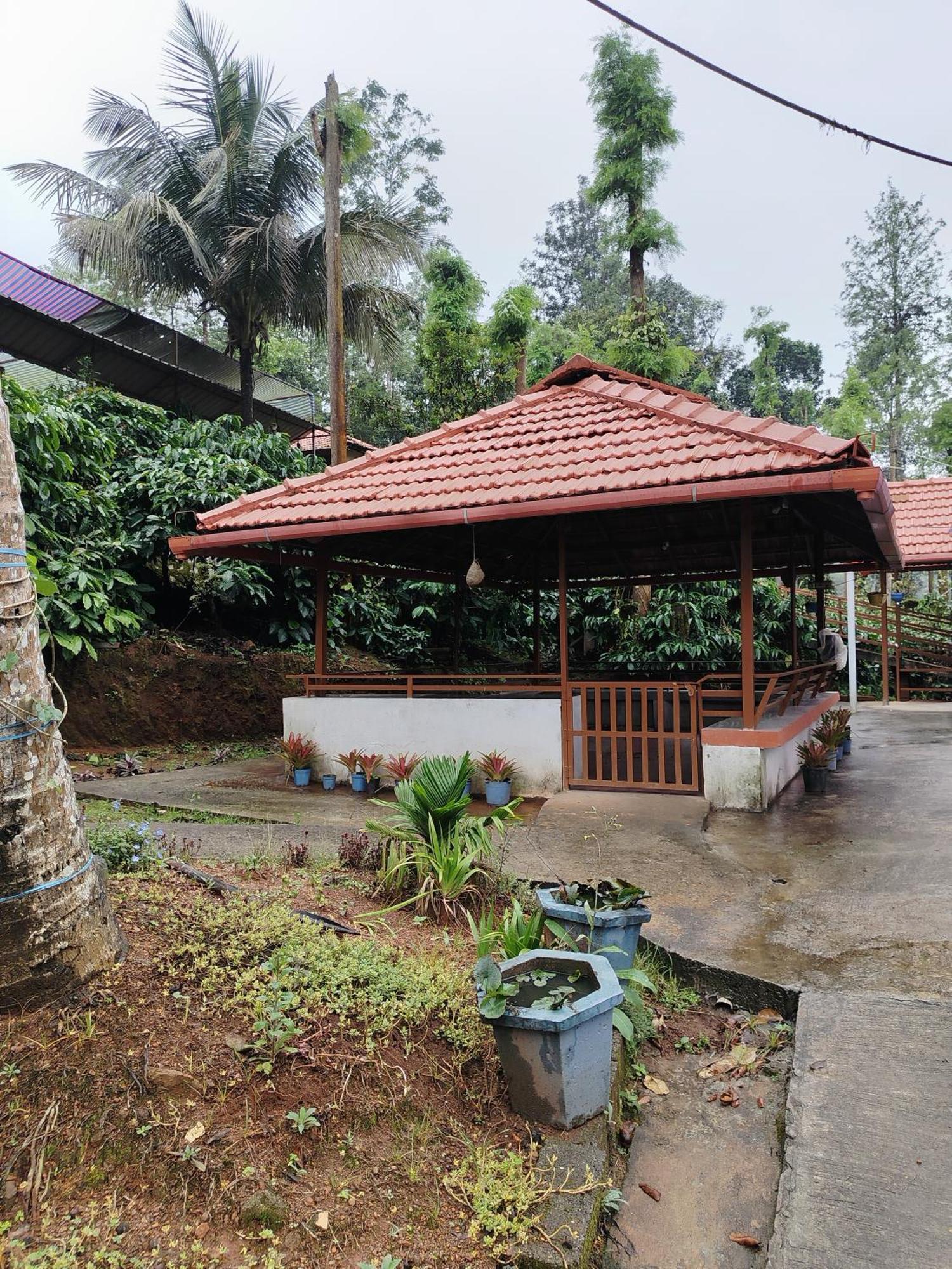 Shivalaya Homestay, Madikeri Siddāpur Dış mekan fotoğraf